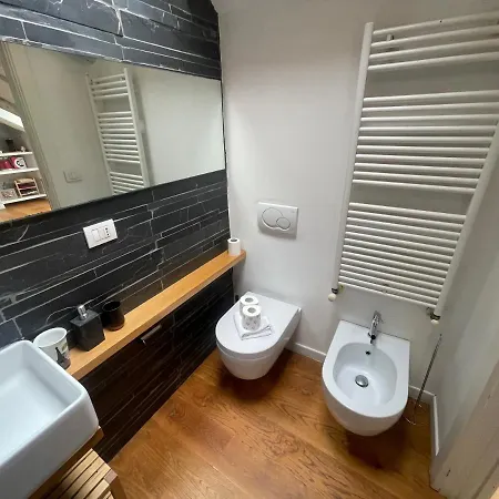 Le Petit Studio Centro Apartment